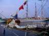 Segelschiffe am Abend